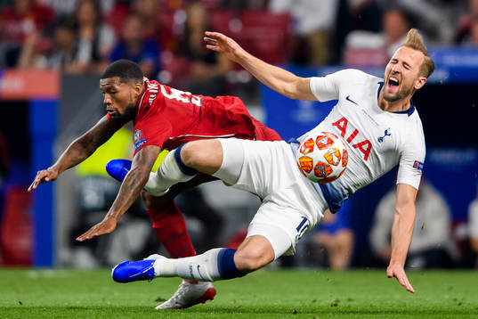 Georginio Wijnaldum of Liverpool and Harry Kane of Tottenham