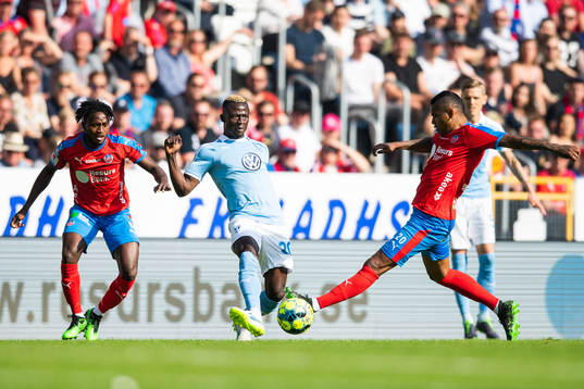 2 Helsingborgs Mamudu Moro samt Wanderson Do Carmo och