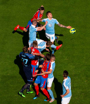 2 Malmö FFs Arnór Traustason och Helsingborgs Andri Runar