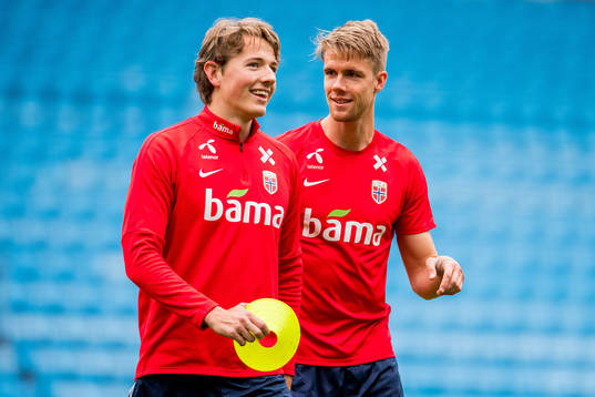 Sander Berge and Kristoffer Ajer of Norway