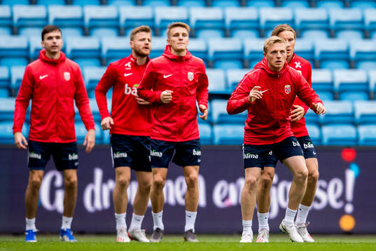 Martin Ødegaard and Mats Møller Dæhli of Norway
