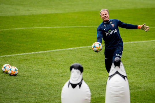 Frode Grodås, goalkeeper coach of Norway