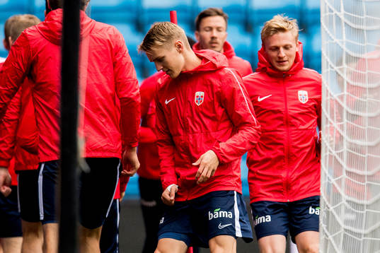 Martin Ødegaard and Mats Møller Dæhli of Norway