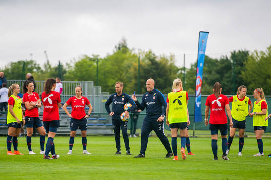 Martin Sjögren, head coach of Norway, and Anders Jacobson,