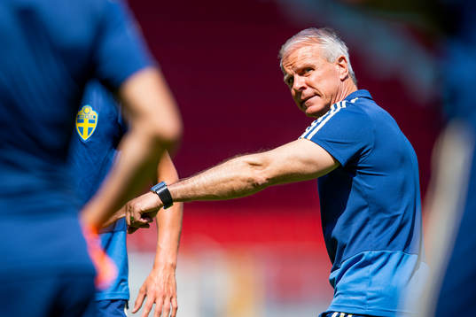 Roland Nilsson, head coach
