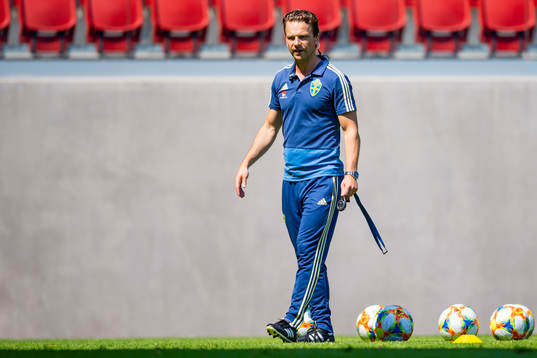Bartosz Grzelak, assistant coach