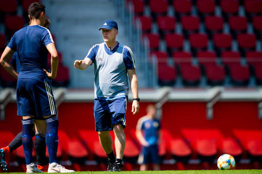 Goalkeeper coach Leif Troedsson