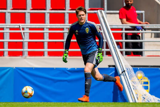 Goalkeeper Kalle Joelsson