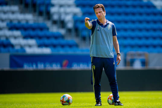 Bartosz Grzelak, assistant coach