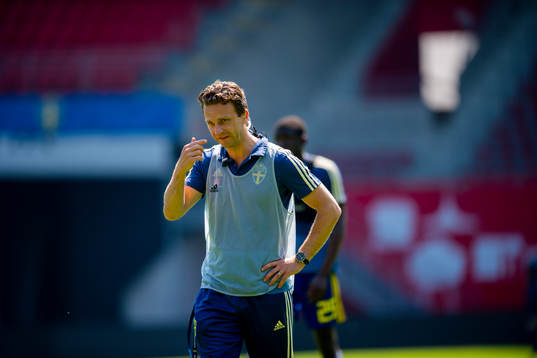 Bartosz Grzelak, assistant coach