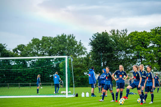 Players of Swedish women national football team