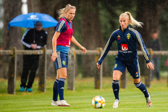 Fridolina Rolfö and Sofia Jakobsson  of Swedish national