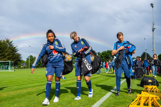 Madelen Janogy  and Lina Hurtig of Swedish national women