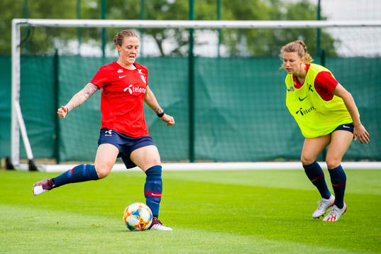 Isabell Lehn Herlovsen and Synne Skinnes Hansen of Norway