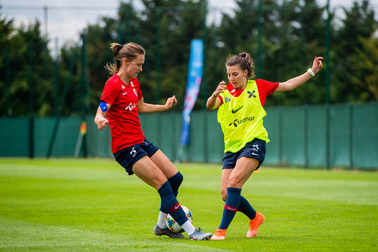 Caroline Graham Hansen and Cecilie Redisch Kvamme of Norway