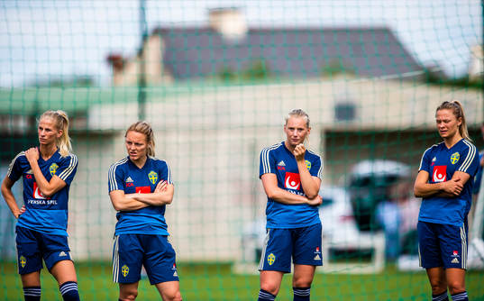Sofia Jakobsson , Mimmi Larsson, Stina Blackstenius and