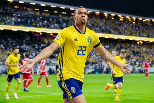 Robin Quaison of Sweden celebrates