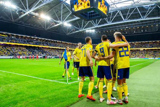 Robin Quaison of Sweden celebrate with teammates