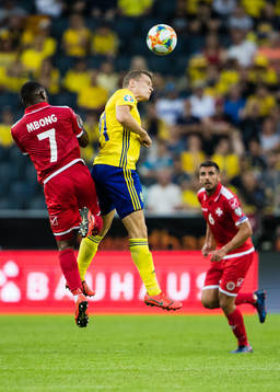 Joseph Mbong of Malta and Viktor Claesson of Sweden