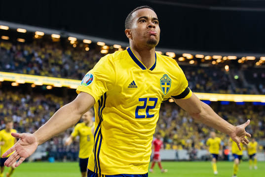 Robin Quaison of Sweden celebrates