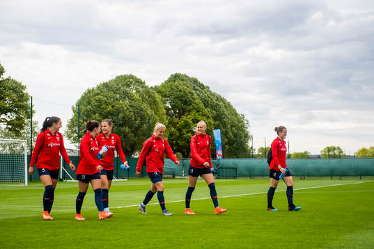 Vilde Bøe Risa, Cecilie Redisch Kvamme, Emilie Bosshard