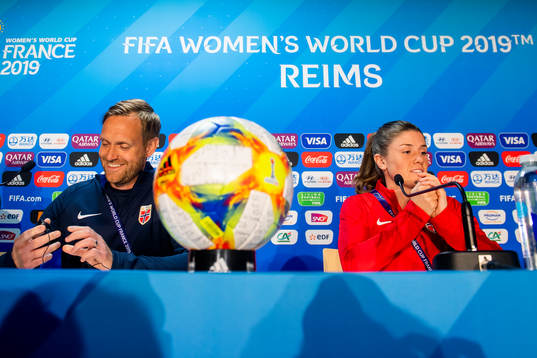 Martin Sjögren, head coach of Norway, and Maren Nævdal