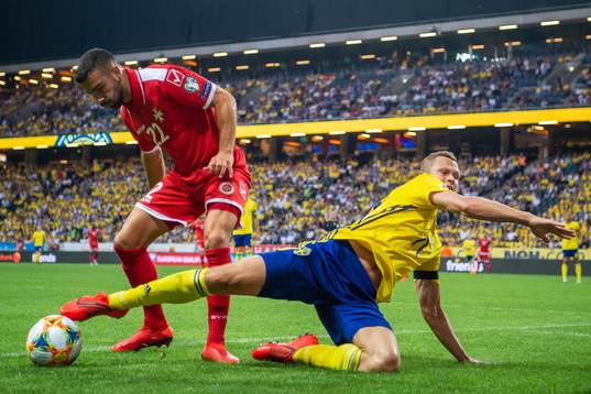Viktor Claesson of Sweden and Alfred Effiong of Malta