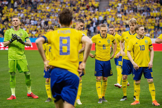 goalkeeper Robin Olsen, Albin Ekdal, Mikael Lustig, Ludwig
