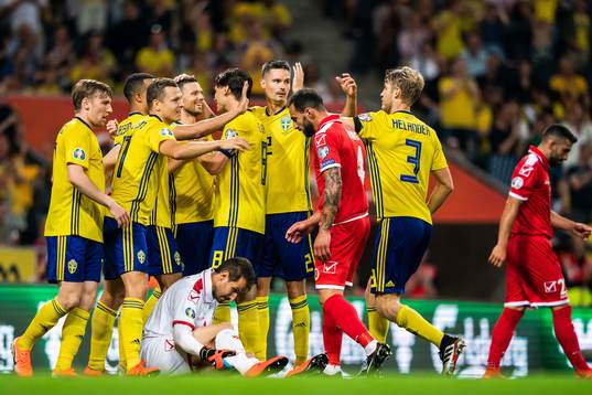 Viktor Claesson of Sweden celebrate with teammates