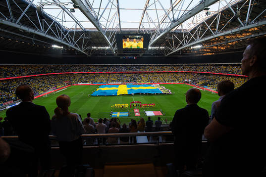 General view from the honorary stand of the players of