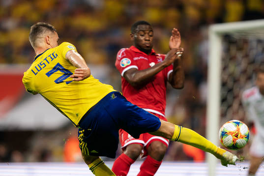 Mikael Lustig of Sweden