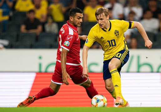 Ferdinando Apap of Malta and Emil Forsberg of Sweden