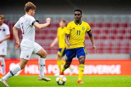 Fredrik André Bjørkan of Norway and Joel Asoro of Sweden