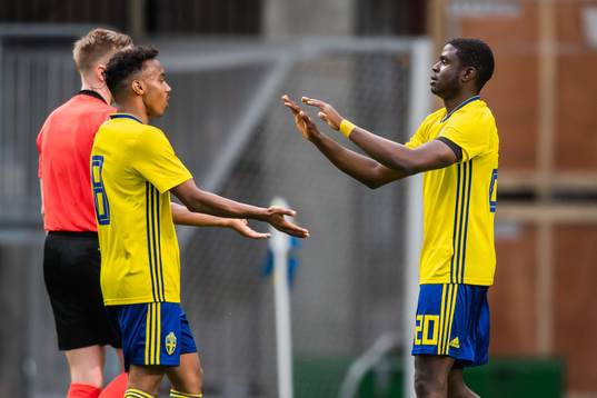 Benjamin Mbunga Kimpioka and Bilal Hussein of Sweden