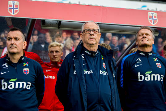 Per Joar Hansen, assistant coach, Lars Lagerbäck, head
