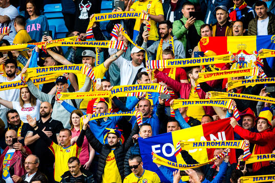 Supporters of Romania