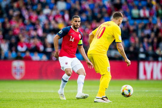 Omar Elabdellaoui of Norway and Gheorghe Grozav of Romania