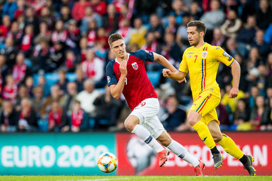 Markus Henriksen of Norway and Alexandru Chipciu of Romania