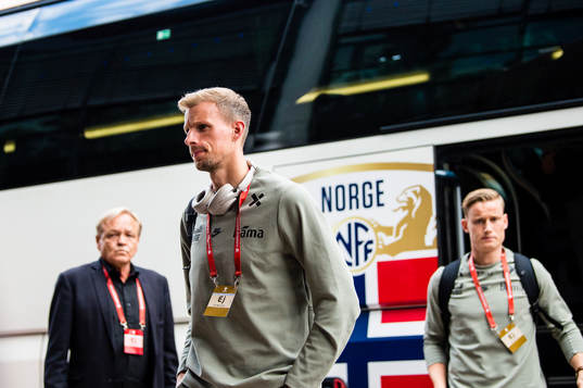 Goalkeeper André Hansen of Norway arrives