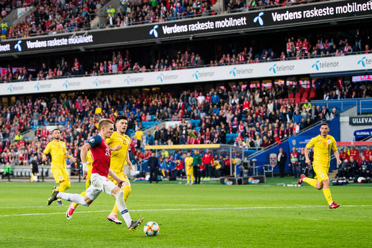 Martin Ødegaard of Norway scores the 2-0 goal