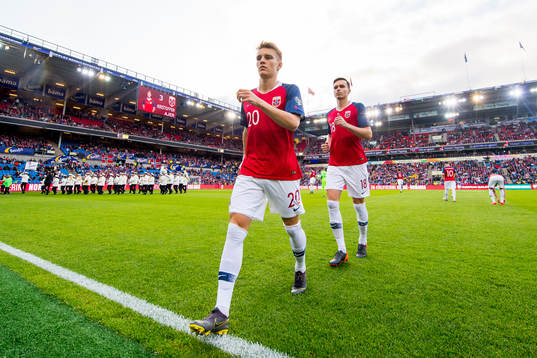 Martin Ødegaard and Ole Kristian Selnæs of Norway