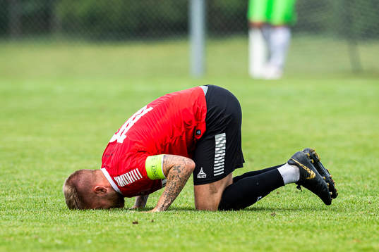 Limhamn Bunkeflos Jonathan Ekendahl har ont