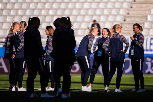 Karina Sævik, Cecilie Redisch Kvamme, Amalie Vevle