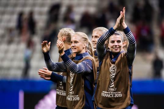 Amalie Vevle Eikeland and Cecilie Redisch Kvamme of Norway