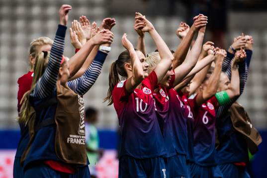 Caroline Graham Hansen of Norway celebrates