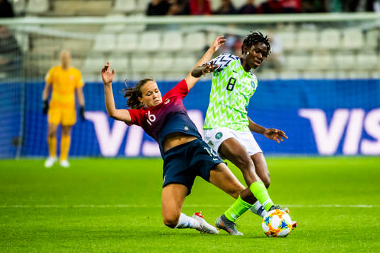 Guro Reiten of Norway and Asisat Oshoala of Nigeria