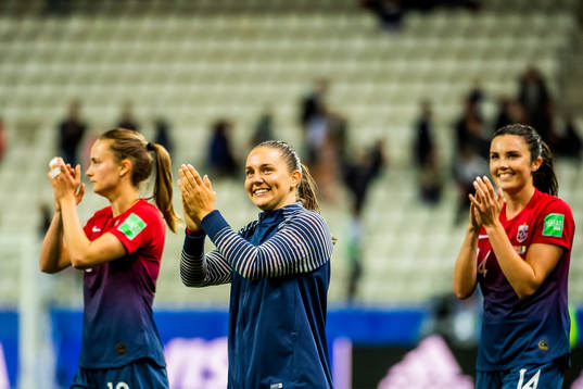 Caroline Graham Hansen, Vilde Bøe Risa and Ingrid Syrstad