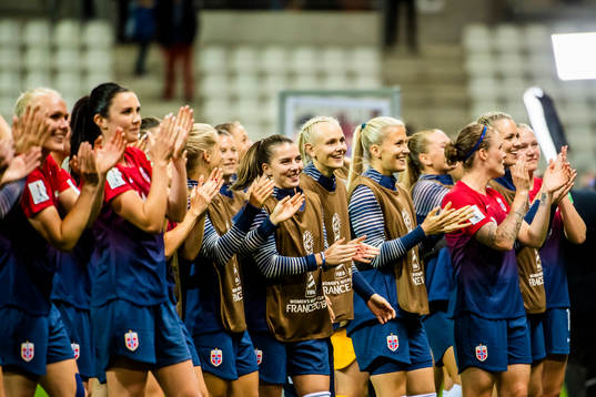 Maria Thorisdottir, Ingrid Syrstad Engen, Cecilie Redisch