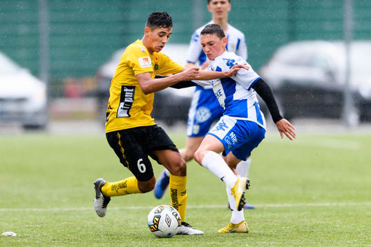 Elfsborgs Max Sandberg och IFK Göteborgs Guga Gatjetjiladze