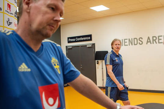 assistant coach Peter Wettergren and team manager Stefan